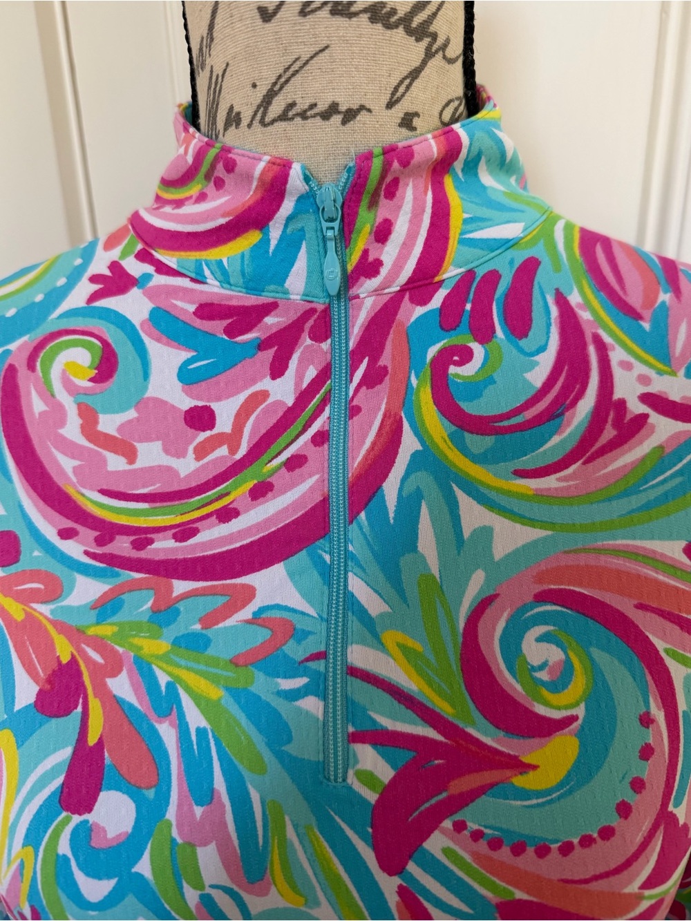 EUC IBKUL Aubrey Candy Pink Long Sleeve Top. Women's Size: M. - Picture 5 of 13